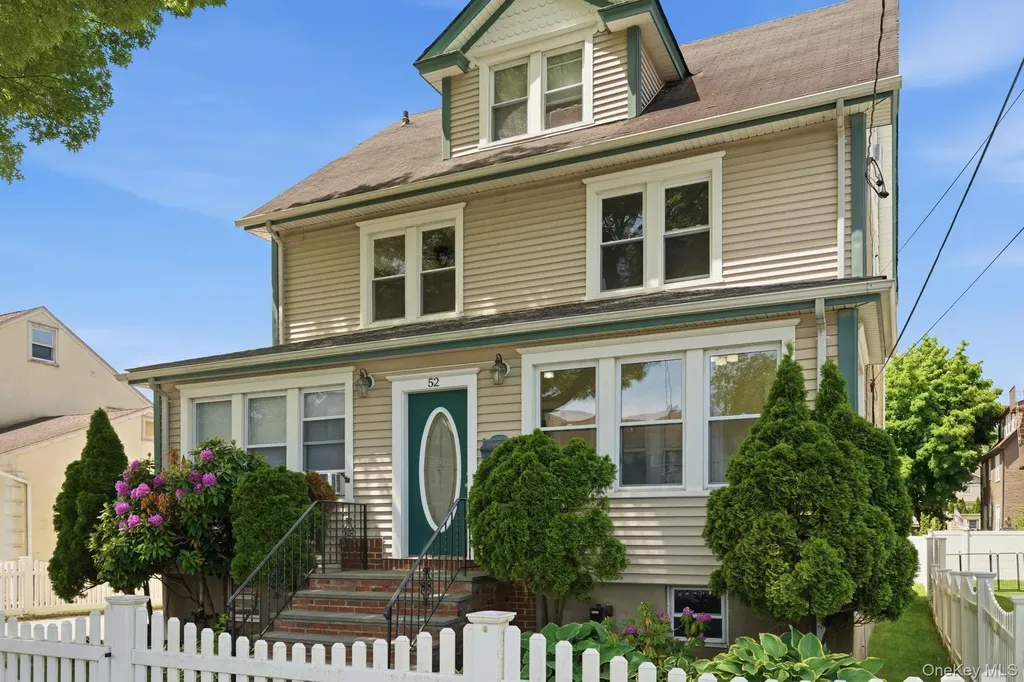 52 Nelson Ave 52 Nelson Harrison NY 10528