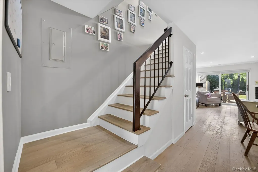 218 Tree Top Crescent Rye Brook NY 10573