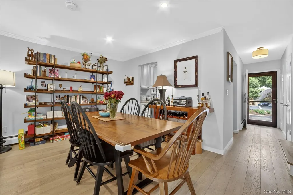 218 Tree Top Crescent Rye Brook NY 10573