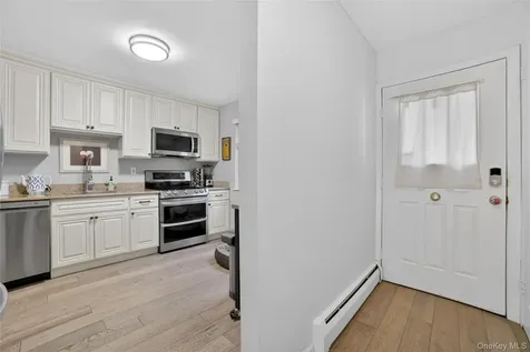 218 Tree Top Crescent Rye Brook NY 10573