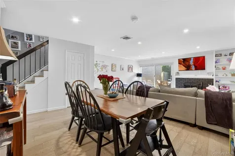 218 Tree Top Crescent Rye Brook NY 10573