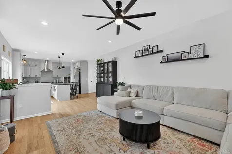 3510 John Paul Jones Lane New Windsor NY 12553