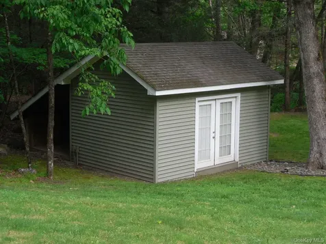 609 Red Hill Road Wurtsboro NY 12790