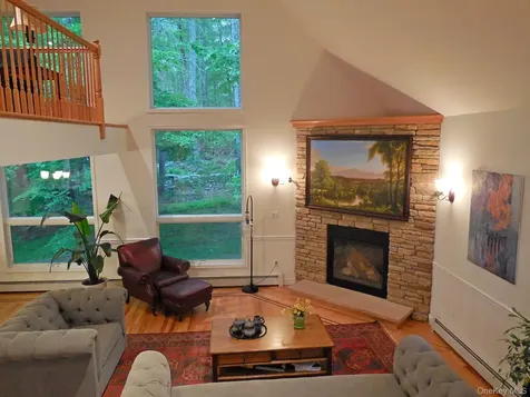609 Red Hill Road Wurtsboro NY 12790
