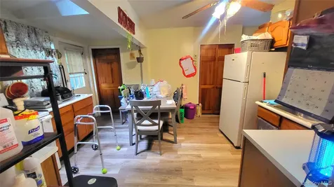 41 Conklin Street Poughkeepsie NY 12601