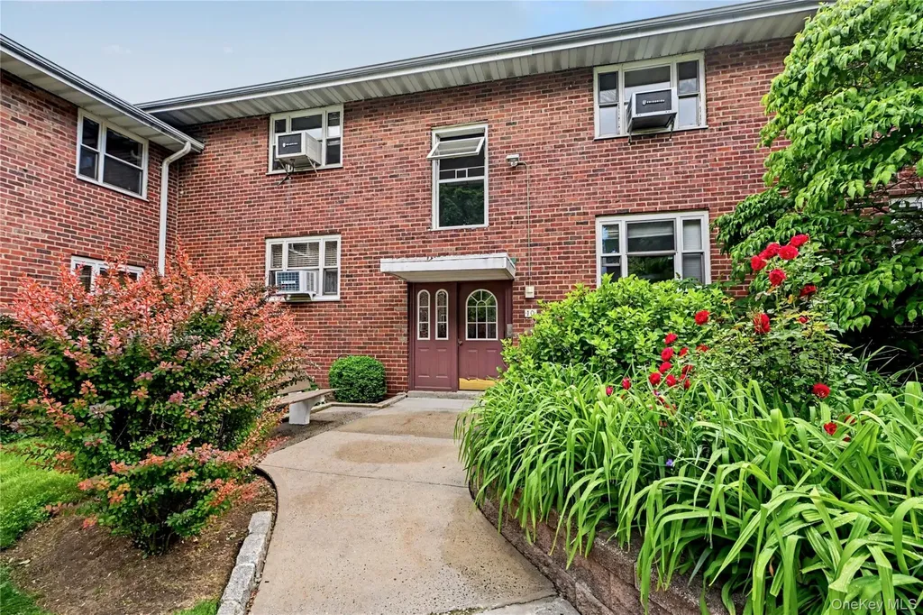 10 Dehaven Drive Yonkers NY 10703