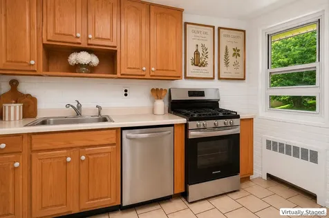 10 Dehaven Drive Yonkers NY 10703