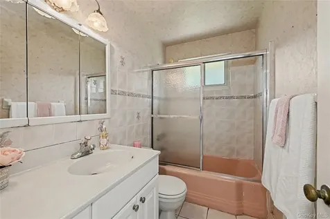 10 Dehaven Drive Yonkers NY 10703