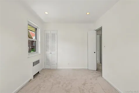 10 Dehaven Drive Yonkers NY 10703