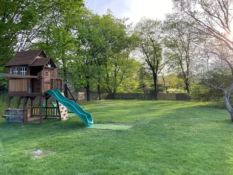 18 Lincoln Avenue Rye Brook NY 10573