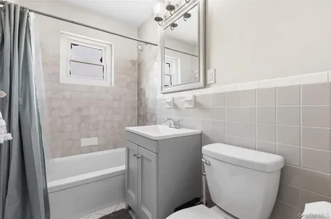 1879 Crompond Road Peekskill NY 10566