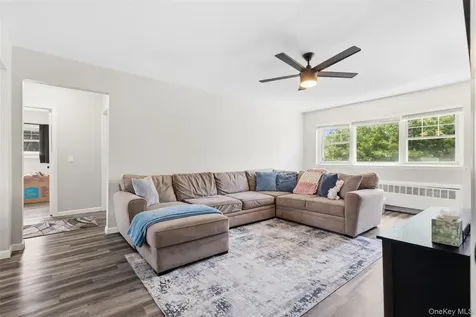 1879 Crompond Road Peekskill NY 10566