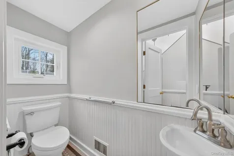 935 Peach Lake Road North Salem NY 10560