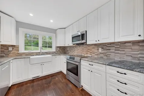 935 Peach Lake Road North Salem NY 10560