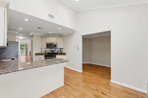 19 The Circle Glen Head NY 11545