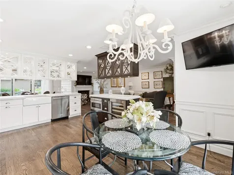 227 Hamlet Drive Jericho NY 11753