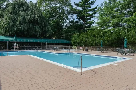 227 Hamlet Drive Jericho NY 11753