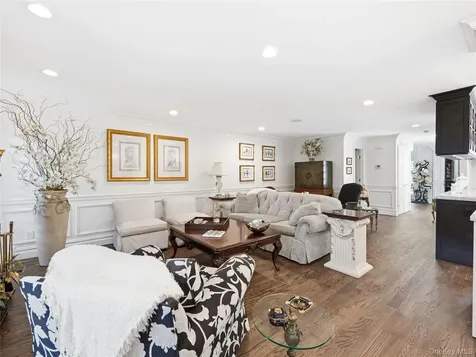 227 Hamlet Drive Jericho NY 11753