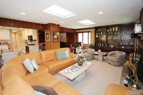 46 Marian Lane Jericho NY 11753