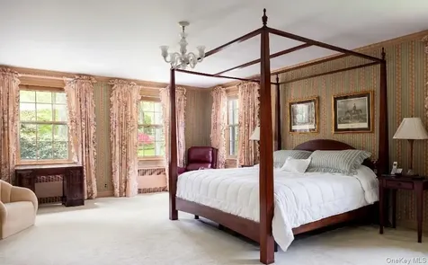 550 Chicken Valley Road Locust Valley NY 11560