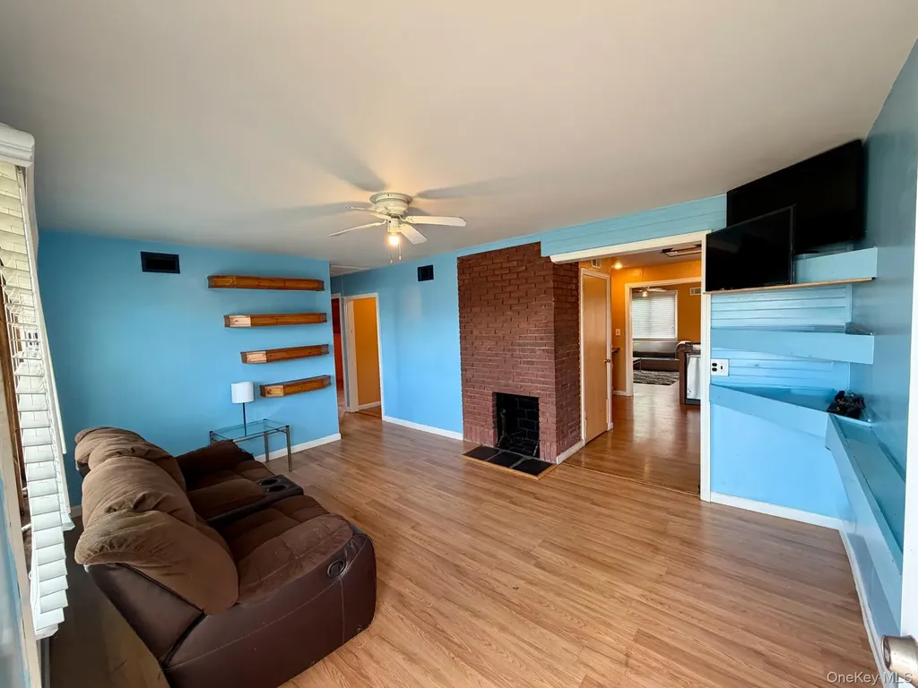 47 Van Buren Street Freeport NY 11520