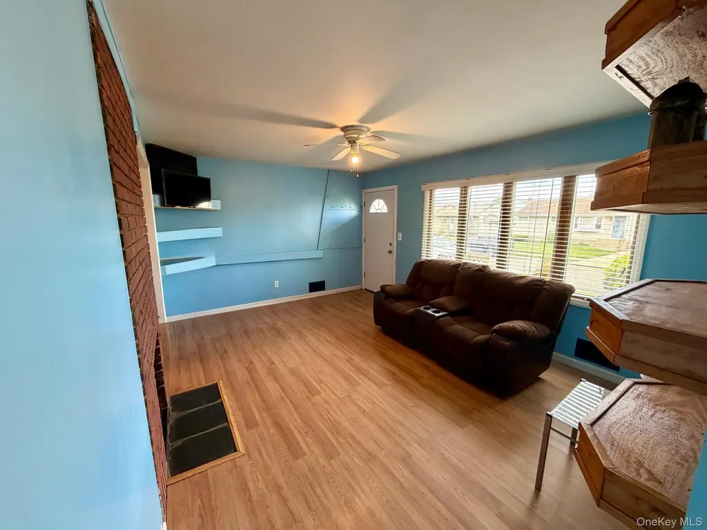 47 Van Buren Street Freeport NY 11520