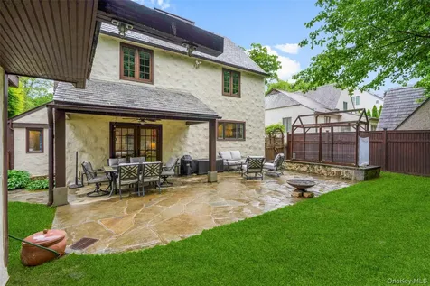 144 Douglas Place Mount Vernon NY 10552