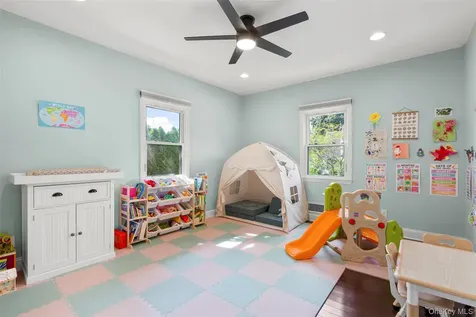 10 Bogert Place Bronxville NY 10708