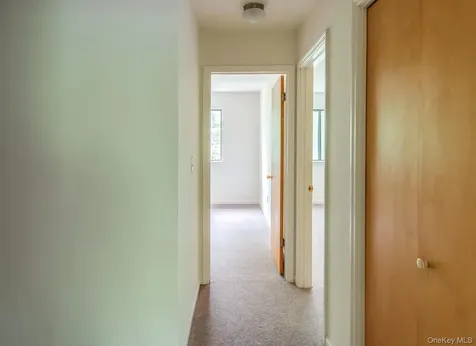 21 Topaz Run Poughkeepsie NY 12603