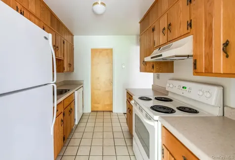 21 Topaz Run Poughkeepsie NY 12603