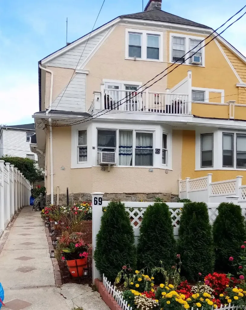 69 Dell Avenue Mount Vernon NY 10553