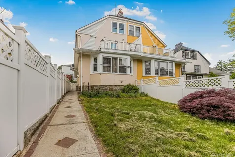 69 Dell Avenue Mount Vernon NY 10553