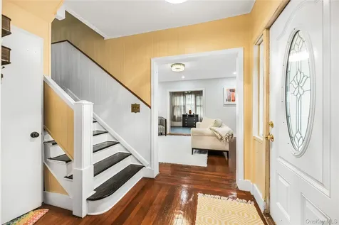 69 Dell Avenue Mount Vernon NY 10553