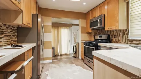 22 Mount Joy New Rochelle NY 10801