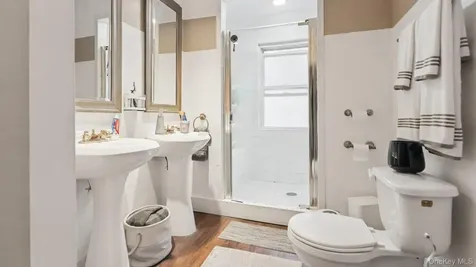 22 Mount Joy New Rochelle NY 10801