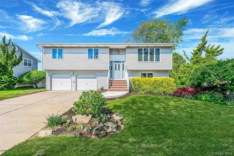 63 Ripplewater Avenue Massapequa NY 11758