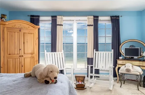19 Oak Shore Drive Bayville NY 11709