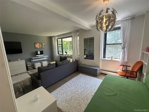 35 Stewart Place Mount Kisco NY 10549