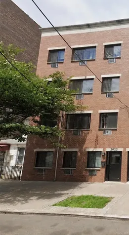 3933 Carpenter Avenue Bronx NY 10466
