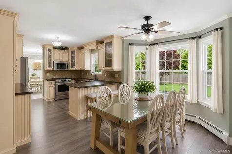 6 Lea Avenue Manorville NY 11949