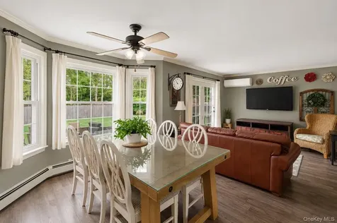 6 Lea Avenue Manorville NY 11949