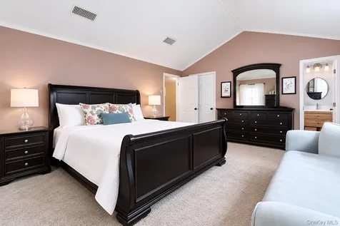 6 Lea Avenue Manorville NY 11949