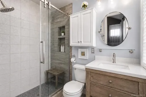 6 Lea Avenue Manorville NY 11949