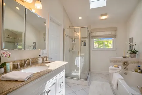 50 Runnymeade Drive East Hampton NY 11937