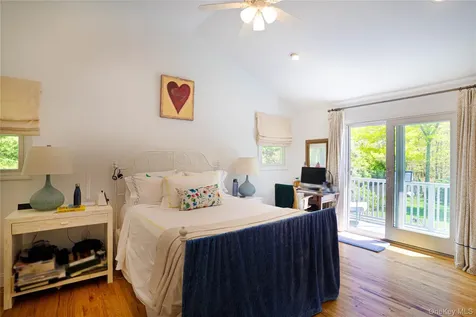 50 Runnymeade Drive East Hampton NY 11937