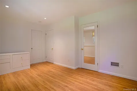 50 Runnymeade Drive East Hampton NY 11937