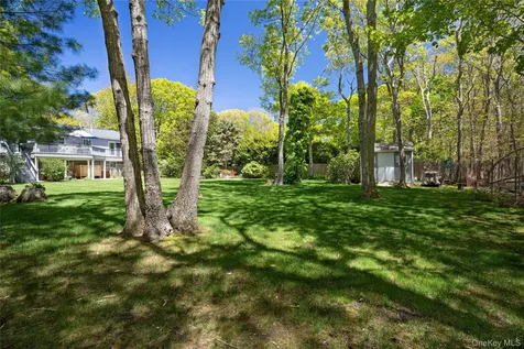 50 Runnymeade Drive East Hampton NY 11937