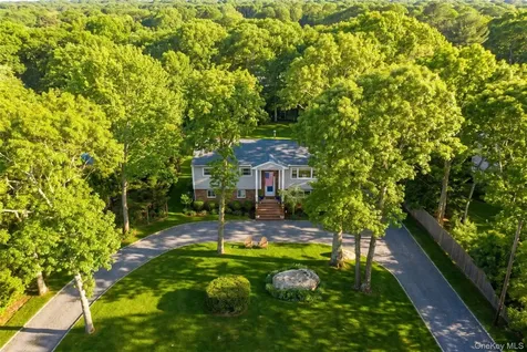 50 Runnymeade Drive East Hampton NY 11937