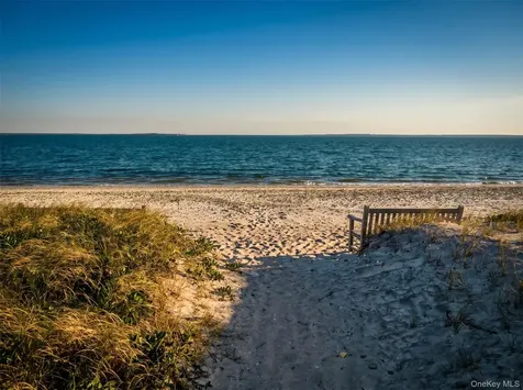 50 Runnymeade Drive East Hampton NY 11937