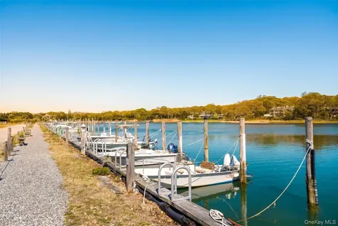 50 Runnymeade Drive East Hampton NY 11937